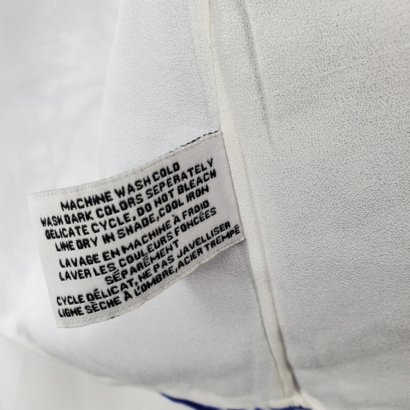 Walter Baker Madison Print Blue and White Boxy Blouse Size Small - Picture 6 of 8